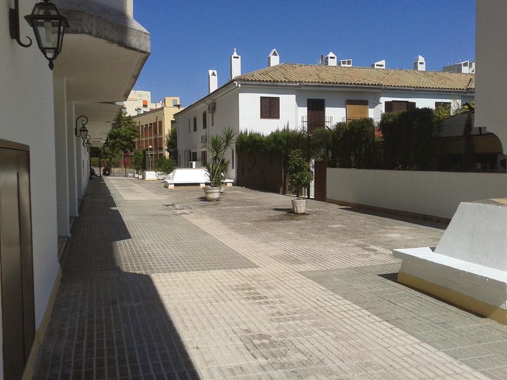 Apartamento Las Adelfas Jerez de la Frontera Kültér fotó